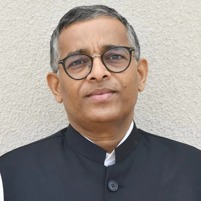 Shri Satish Nambudiripad